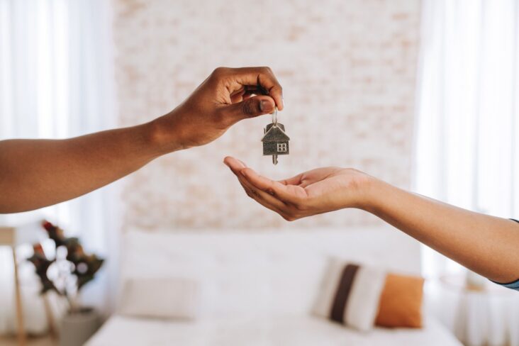 Quanto serve per comprare casa in Italia: anticipo, imposte e costi